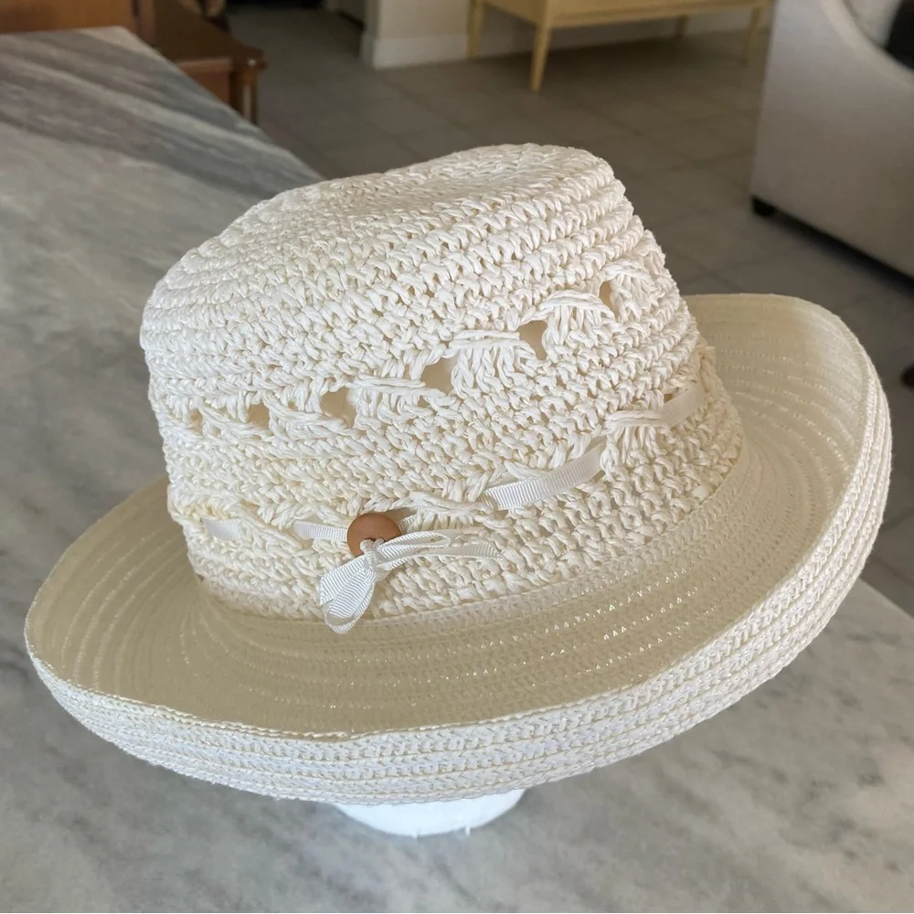 Creamy Winter White Straw Hat Summer Sun Hat Trimmed Ribbon